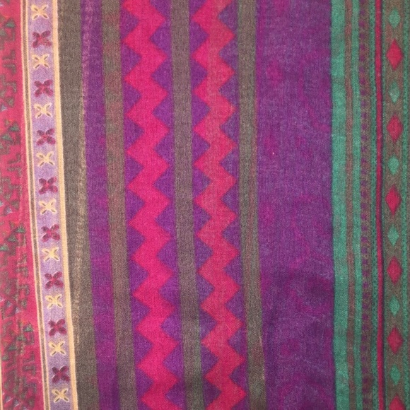 Colorful tiny devotions scarf - Picture 2 of 4